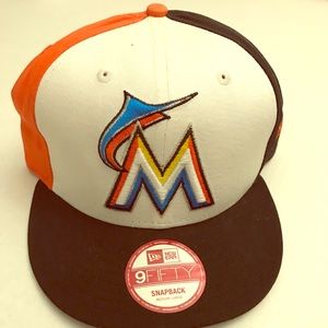 MIAMI dolphins snap back